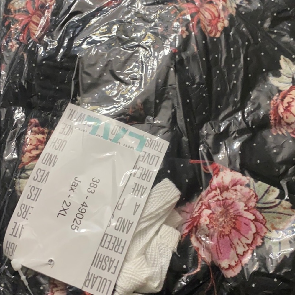 NWT LuLaRoe Jax 2xl black and pink